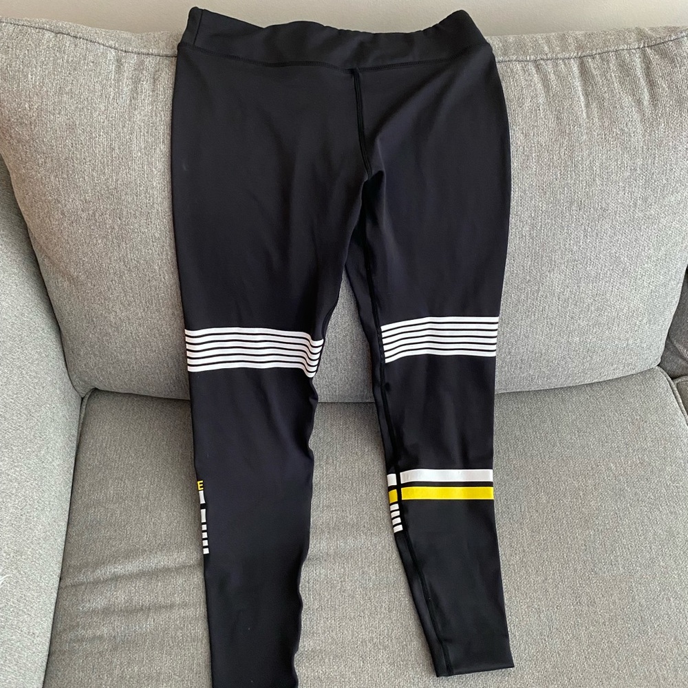 Iilybod x SoulCycle workout leggings size medium